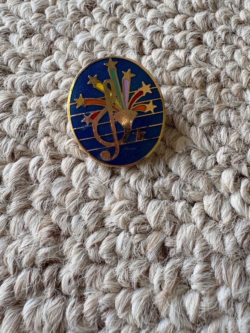 Vintage Music Note Horn & Stars Enamel Pin Gold Tone Musical Brooch